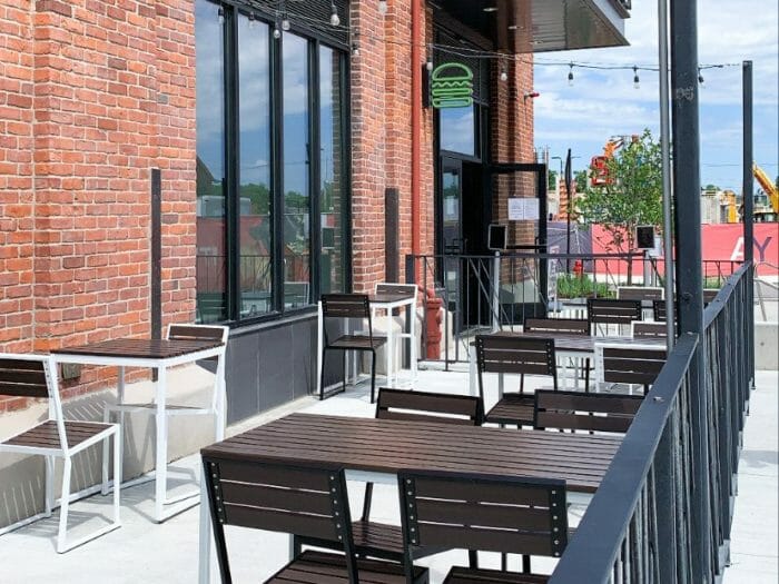 Shake Shack outdoor seating